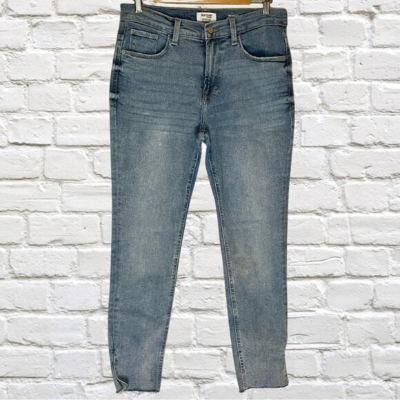 Kensie Denim - Kensie ’The Kelsey’ Raw Hem Jeans